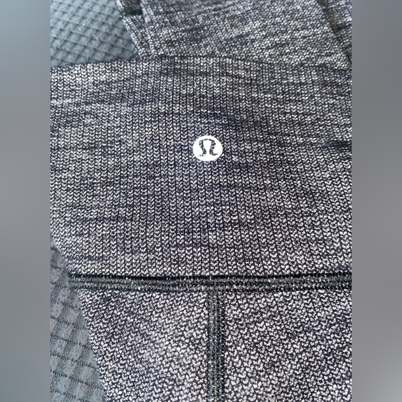 Lululemon Wunder Under Hi-Rise Legging - 4 - 28” - Picture 4 of 5